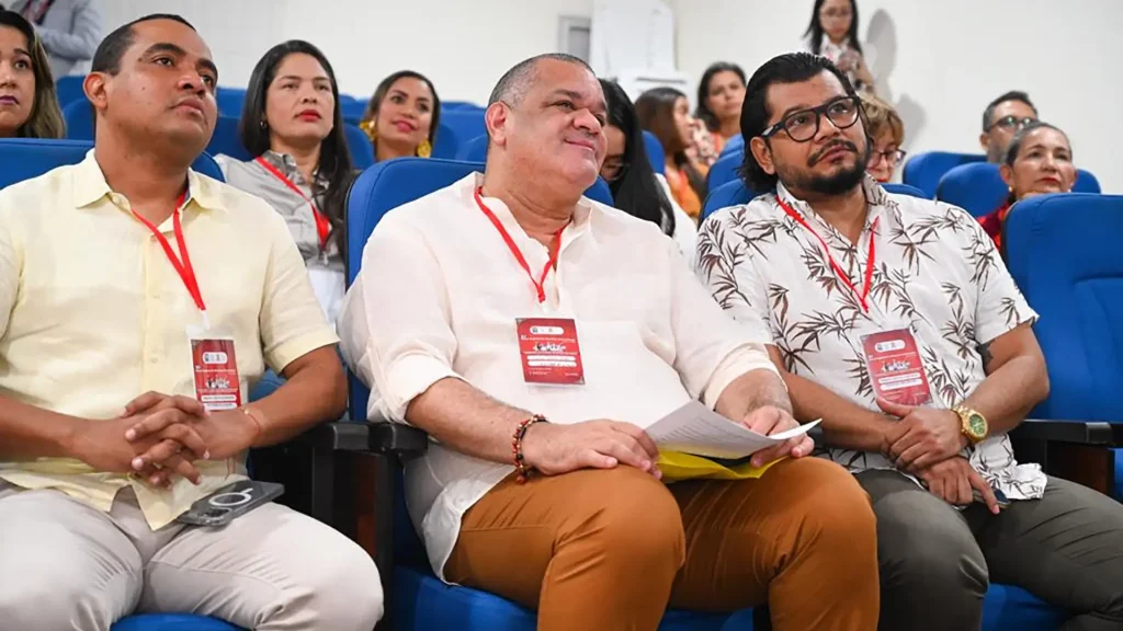 Directores y coordinadores de las universidades adscritas a ASCUN