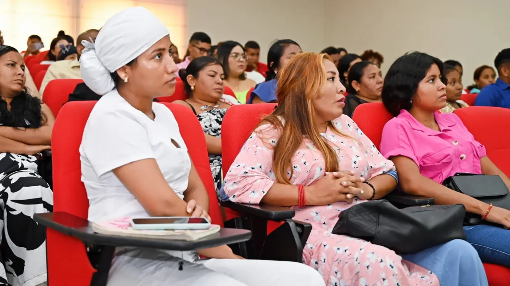 Uniguajira lideró el primer simposio internacional del cuidado integral en enfermería