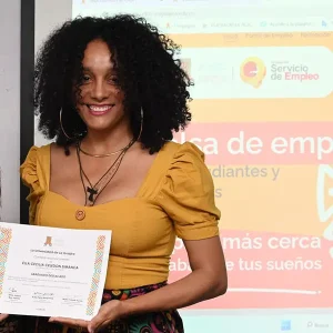 Ella Cecilia CEledon Simanca Por su desempeño sobresaliente en su ejercicio como profesional.