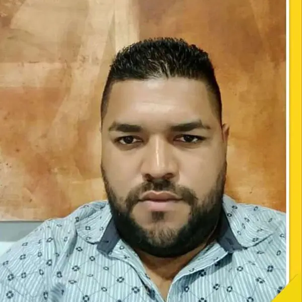 Fred Francisco Galvis Sarmiento
Por su logros sobresalientes con sus aportes en el área social y comunitaria.