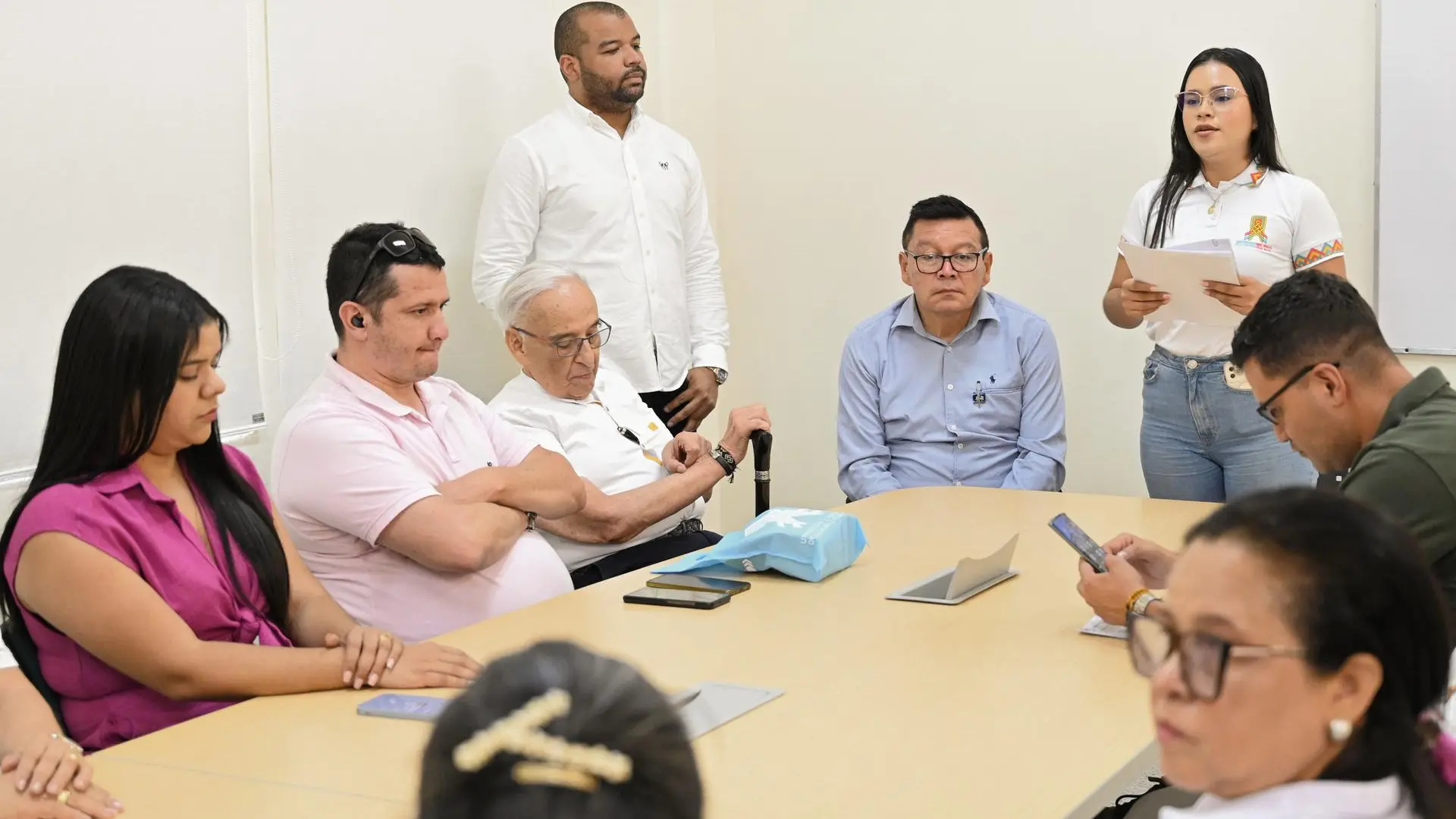 En la reunión de cierre, participaron directivos y docentes de la universidad, y pares académicos del MEN