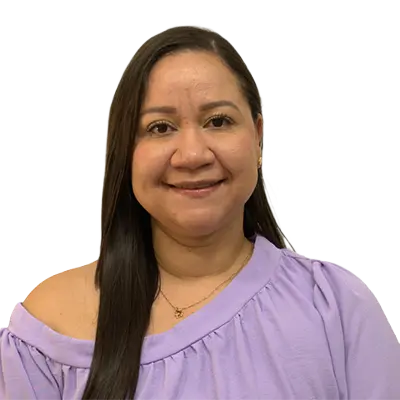 Angela Nadiena Moreno Pinto Directora de la Oficina de Admisiones, Registro y Control Académico