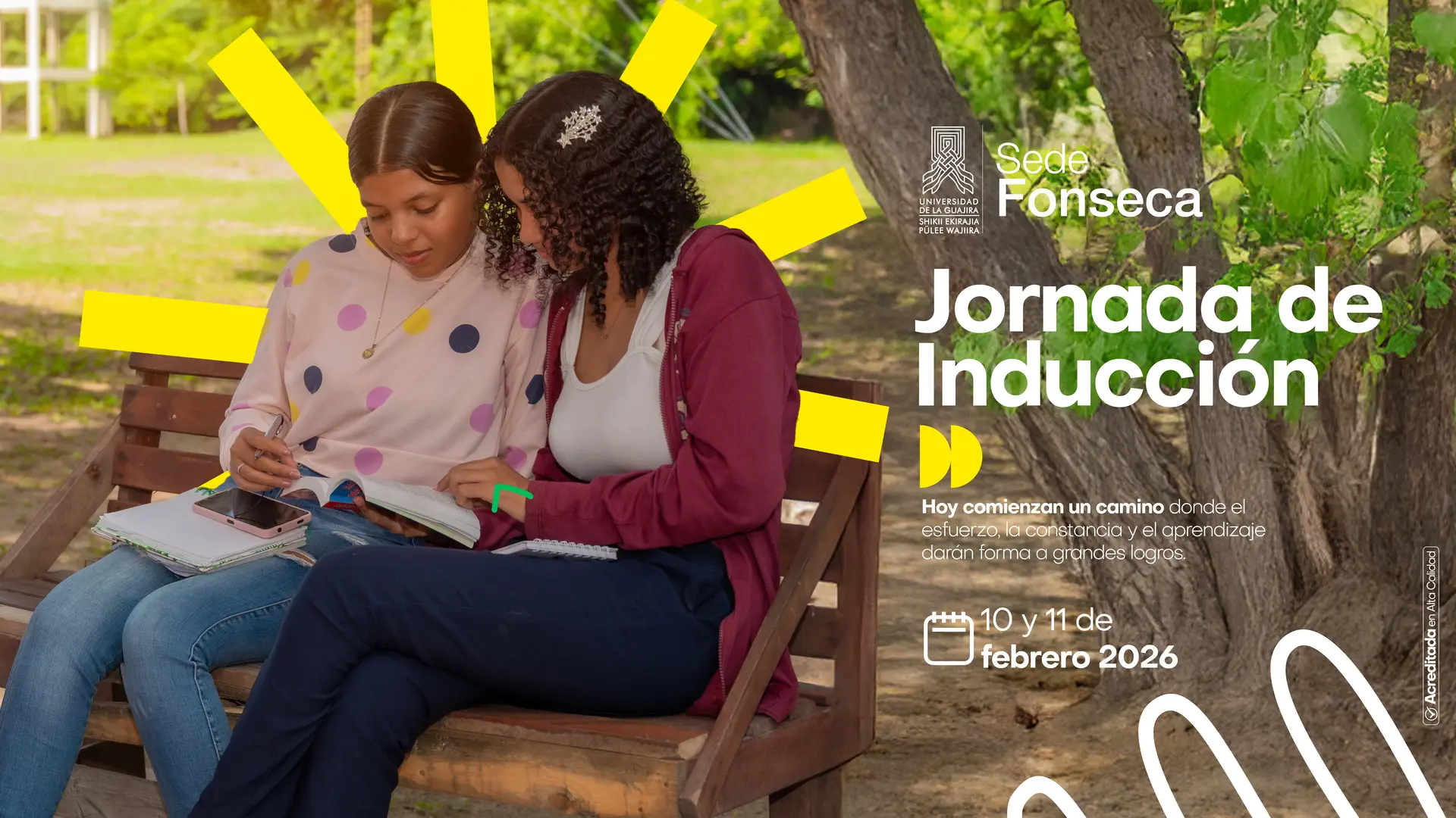 Afiche de Jornada de Inducción con dos estudiantes sentadas en un banco leyendo juntas en el campus.